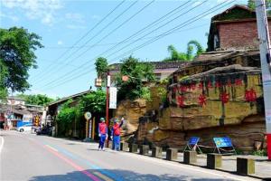 贡井中心：电力贴心服务  助力乡村旅游更红火