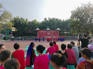 广安经开区护安镇举办庆国庆文艺演出