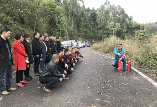 广安市红庙办事处加强森林防火应急演练