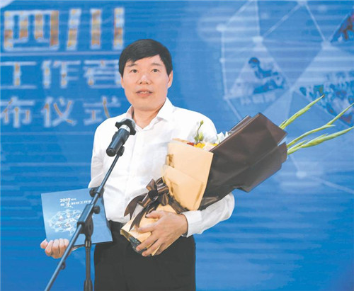 4258099100480997_副本.jpg