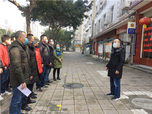 王世维为参加疫情防控的检察干警部署工作.jpg