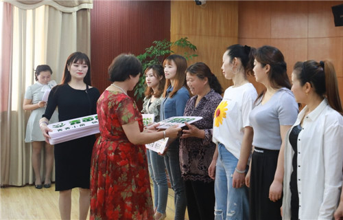 2020年“青苗乐园”托管点授牌.jpg