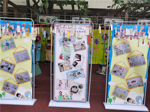 优秀家风家训展出.jpg