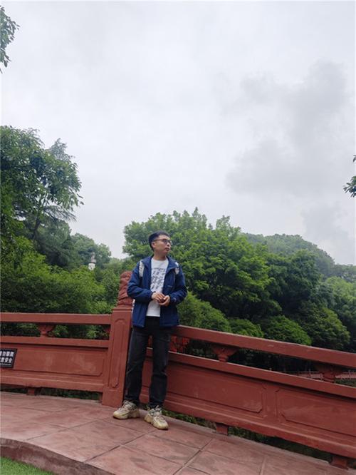 王春刚：竞赛中的“非典型”选手